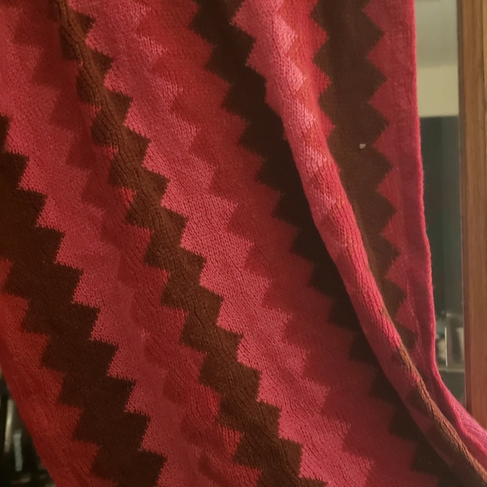 Scarf - Picture 2 of 2